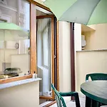 Spacious & Cozy 2 Bed With Work Space & Fast Wi-fi