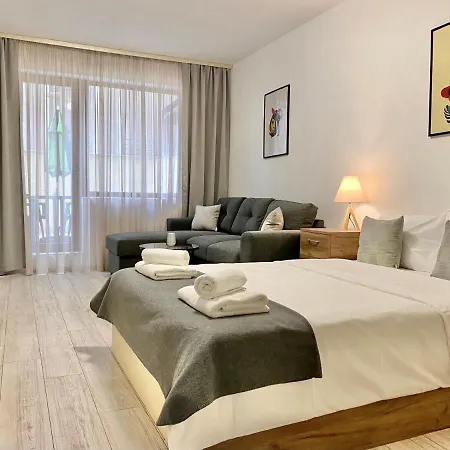 Spacious & Cozy 2 Bed With Work Space & Fast Wi-fi Apartamento Stara Zagora