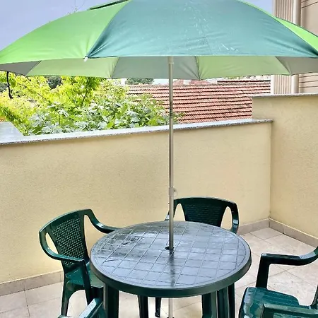 Spacious & Cozy 2 Bed With Work Space & Fast Wi-fi * Stara Zagora