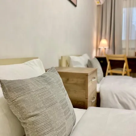 Spacious & Cozy 2 Bed With Work Space & Fast Wi-fi 아파트 스타라 자고라