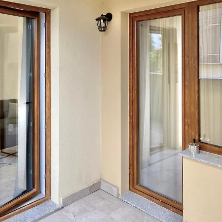 Spacious & Cozy 2 Bed With Work Space & Fast Wi-fi