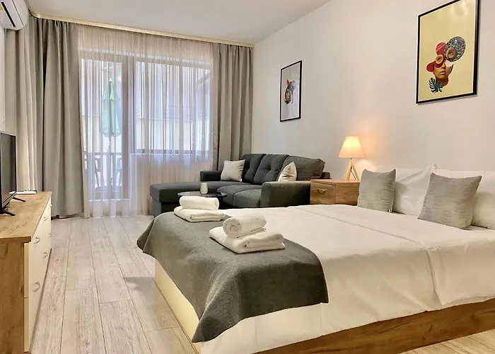 Spacious & Cozy 2 Bed With Work Space & Fast Wi-fi Apartament Stara Zagora