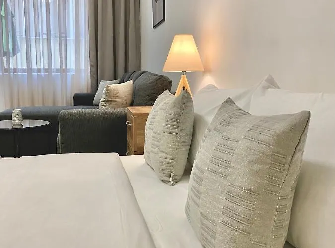 Spacious & Cozy 2 Bed With Work Space & Fast Wi-fi Stara Zagora